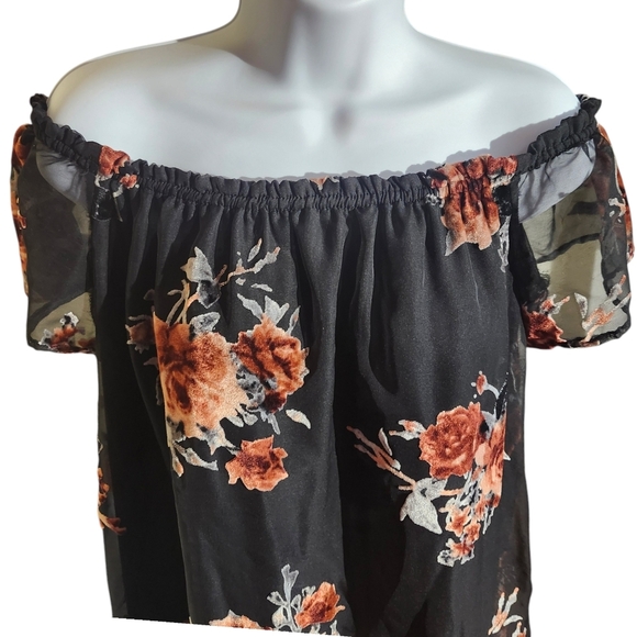 Velvet Burnout Off Shoulder peasant Mini Dress Dark Floral Xhiliration size sma… - Picture 2 of 10